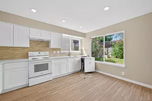 1811 Foxlake Dr, Houston, TX 77084 - Photo 14