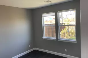 304 Jensen, Houston, TX 77020 - Photo 2