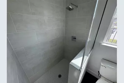 304 Jensen, Houston, TX 77020 - Photo 16