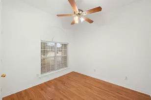 112 Ruby St, Caldwell, TX 77836 - Photo 20