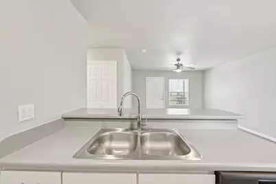 254 Plez Morgan Drive #F, Montgomery, TX 77356 - Photo 16