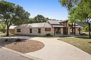 11 Stepping Stone, Concan, TX 78838 - Photo 2