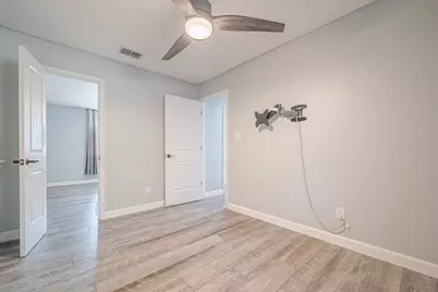 205 Winding Way, Rockport, TX 78382 - Photo 12
