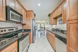 7000 Seawall Blvd, Galveston, TX 77551 - Photo 12
