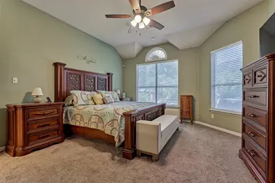 23 Weeping Spruce Place, Conroe, TX 77384 - Photo 16