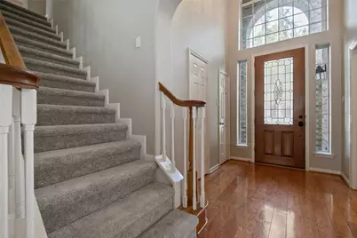35 N York Gate Court, The Woodlands, TX 77382 - Photo 6