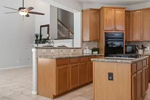 35 N York Gate Ct, The Woodlands, TX 77382 - Photo 20