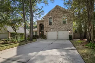 35 N York Gate Ct, The Woodlands, TX 77382 - Photo 2