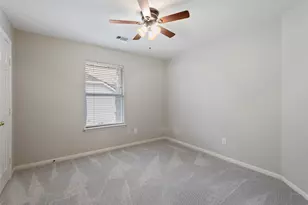 35 N York Gate Ct, The Woodlands, TX 77382 - Photo 34