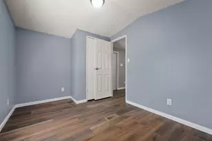 2222 N Austin Ave, Pearland, TX 77581 - Photo 12