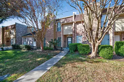 6308 Meredith Drive, Bellaire, TX 77401 - Photo 2