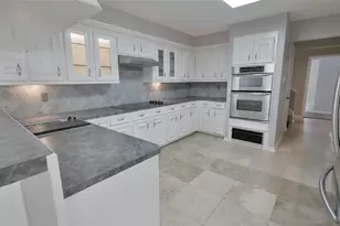 8003 Oakwood Forest Dr, Houston, TX 77040 - Photo 22