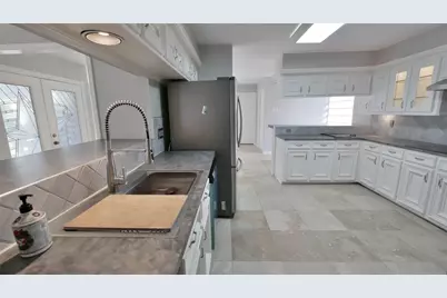 8003 Oakwood Forest Drive, Houston, TX 77040 - Photo 20