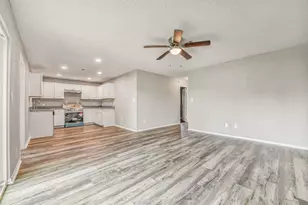 405 Cherry St, La Marque, TX 77568 - Photo 6