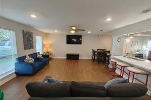 9711 Ebb St, Houston, TX 77089 - Photo 4