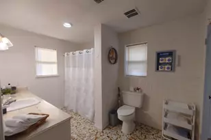 9711 Ebb St, Houston, TX 77089 - Photo 26