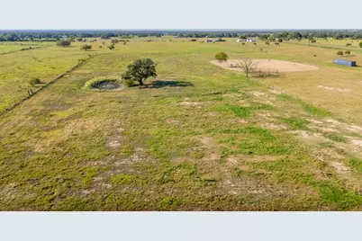 3971 US Highway 77 S, Hallettsville, TX 77964 - Photo 16