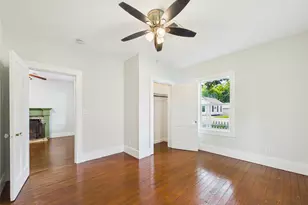 314 W Sidnor St, Alvin, TX 77511 - Photo 20