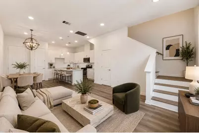 102 E 44th Street #C, Houston, TX 77018 - Photo 2