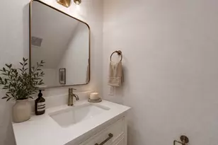 102 E 44th St, Houston, TX 77018 - Photo 6