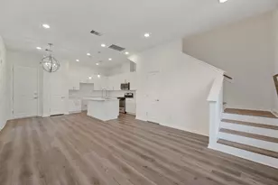 102 E 44th St, Houston, TX 77018 - Photo 4