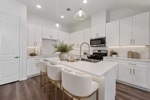 102 E 44th St, Houston, TX 77018 - Photo 8