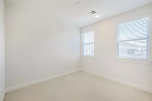 946 W 18th St, Houston, TX 77008 - Photo 34