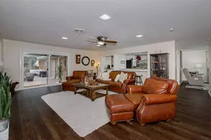 3616 Sweetbriar Dr, Bryan, TX 77802 - Photo 4