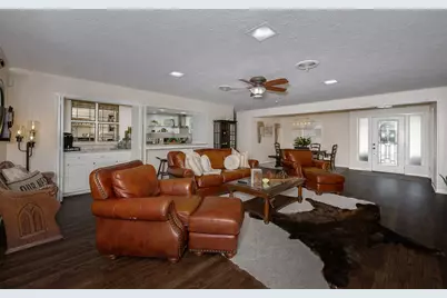 3616 Sweetbriar Drive, Bryan, TX 77802 - Photo 6