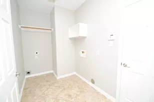 13409 Gardenspring Ct, Rosharon, TX 77583 - Photo 6