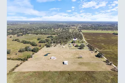 447 Cr 154 Bowie Rd, Cedar Lane, TX 77415 - Photo 8