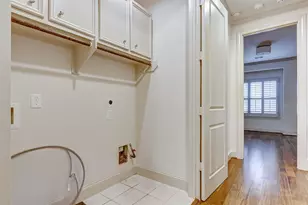 1955 Sheridan St, Houston, TX 77030 - Photo 22