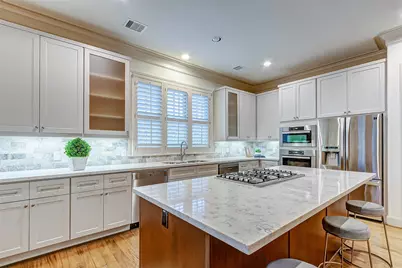 1955 Sheridan Street, Houston, TX 77030 - Photo 10