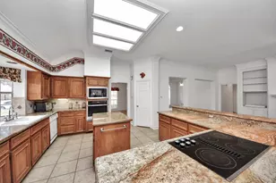 13119 Walnut Lake Rd, Houston, TX 77065 - Photo 8