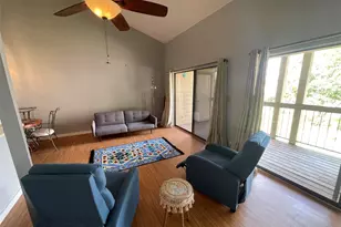 204 E Lakeview Terrace, Conroe, TX 77356 - Photo 4