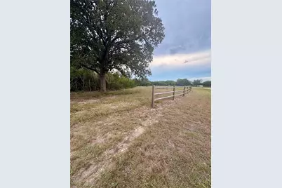 149 Woodland Meadows Lane, La Grange, TX 78945 - Photo 6