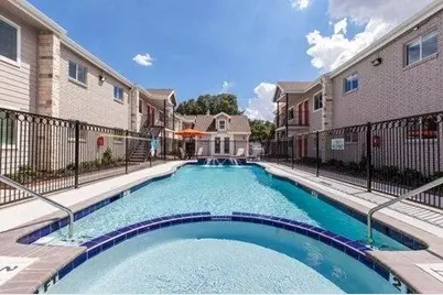 2006 W 43rd Street #78, Houston, TX 77018 - Photo 1