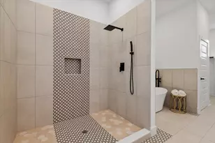 5604 Mulvey St, Houston, TX 77020 - Photo 32