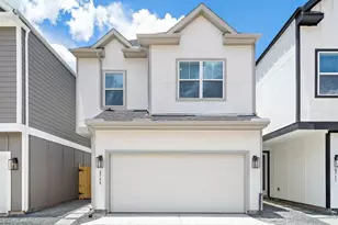 8474 Berry Green Ln, Houston, TX 77022 - Photo 1