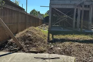 7102 Waxahachie St, Houston, TX 77020 - Photo 12