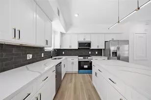 801 E 32nd 1/2 St, Houston, TX 77022 - Photo 20