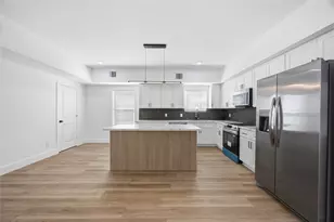 801 E 32nd 1/2 St, Houston, TX 77022 - Photo 18