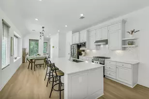 2227 Dellwood Bay Ln, Pinehurst, TX 77362 - Photo 6