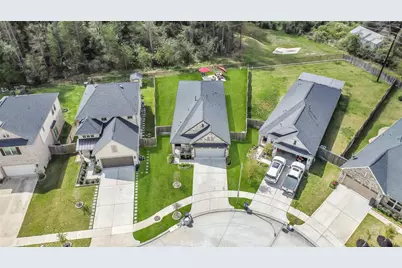 2227 Dellwood Bay Lane, Pinehurst, TX 77362 - Photo 32