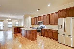 5710 Darling St, Houston, TX 77007 - Photo 6