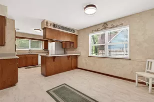 737 Holly Springs Dr, Conroe, TX 77302 - Photo 22