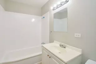 5405 Southlea St, Houston, TX 77033 - Photo 32