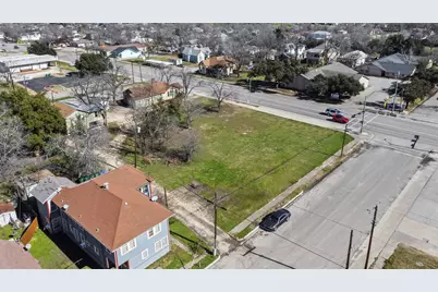 703 N Main Street, Taylor, TX 76574 - Photo 18