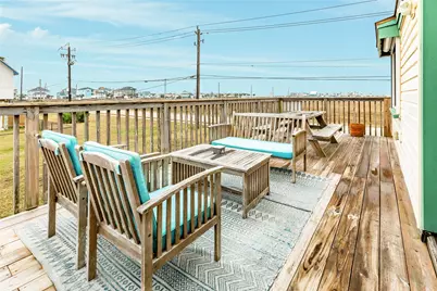 16725 Captain Bligh Road, Jamaica Beach, TX 77554 - Photo 18