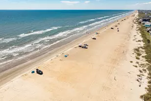 16725 Captain Bligh Rd, Jamaica Beach, TX 77554 - Photo 48